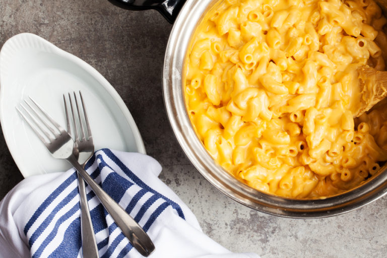 creamy macaroni and cheese recipe rachael ray