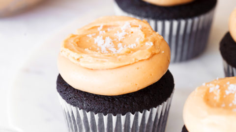 Salted Dulce De Leche Chocolate Cupcakes The Pkp Way